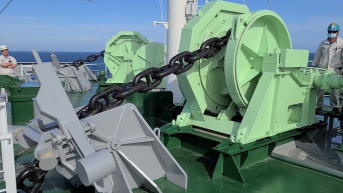 À propos du bouchon de la chaîne maritime